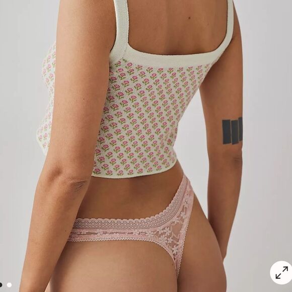 Free People High Cut Daisy Lace Thong Undies Pink Lotus S - Picture 7 of 7